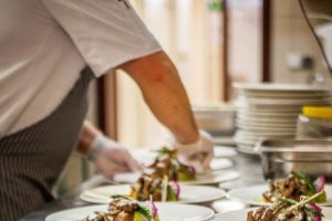 POZNANSKI Poznan hotellit huoneistot ravintola konferenssit sisään Poznaniu